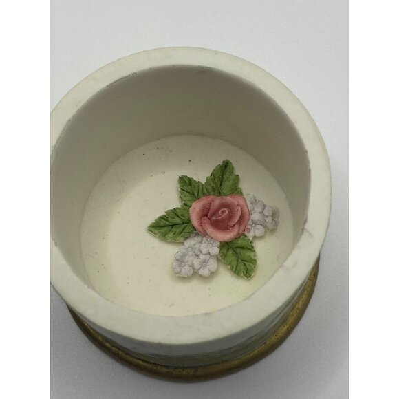 Handcrafted Dezine Floral Ceramic Trinket Box With Lid - Pastel Roses & Gold Tri - Picture 9 of 12